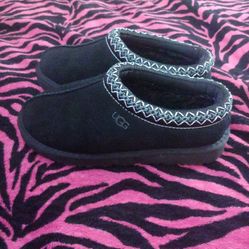 UGG Slippers 
