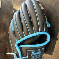 Franklin Baseball Glove 9” Size