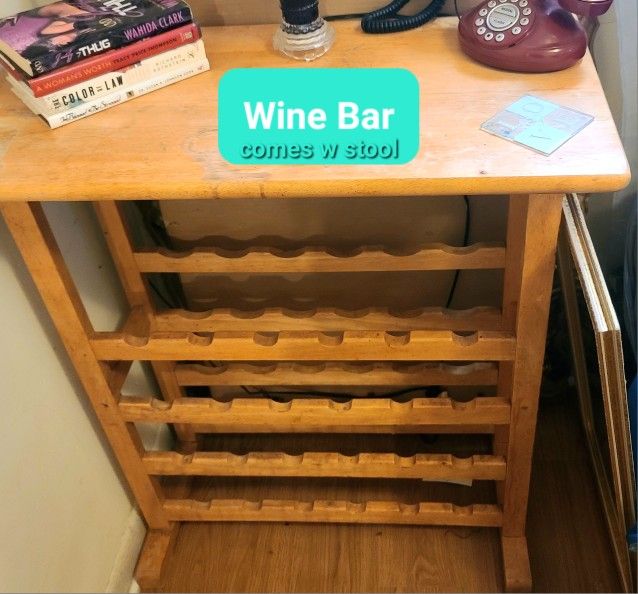 Wood Wine Bar