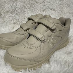 New Balance 577 Walking shoes