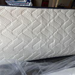 Two twin xl American bedding 11in premium collection mattresses