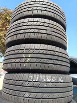 Vendo 4 Llantas Usadas 215 60 16 Michelin