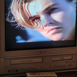 20" CRT Flat TV/VCR/DVD Combo color television model 2007