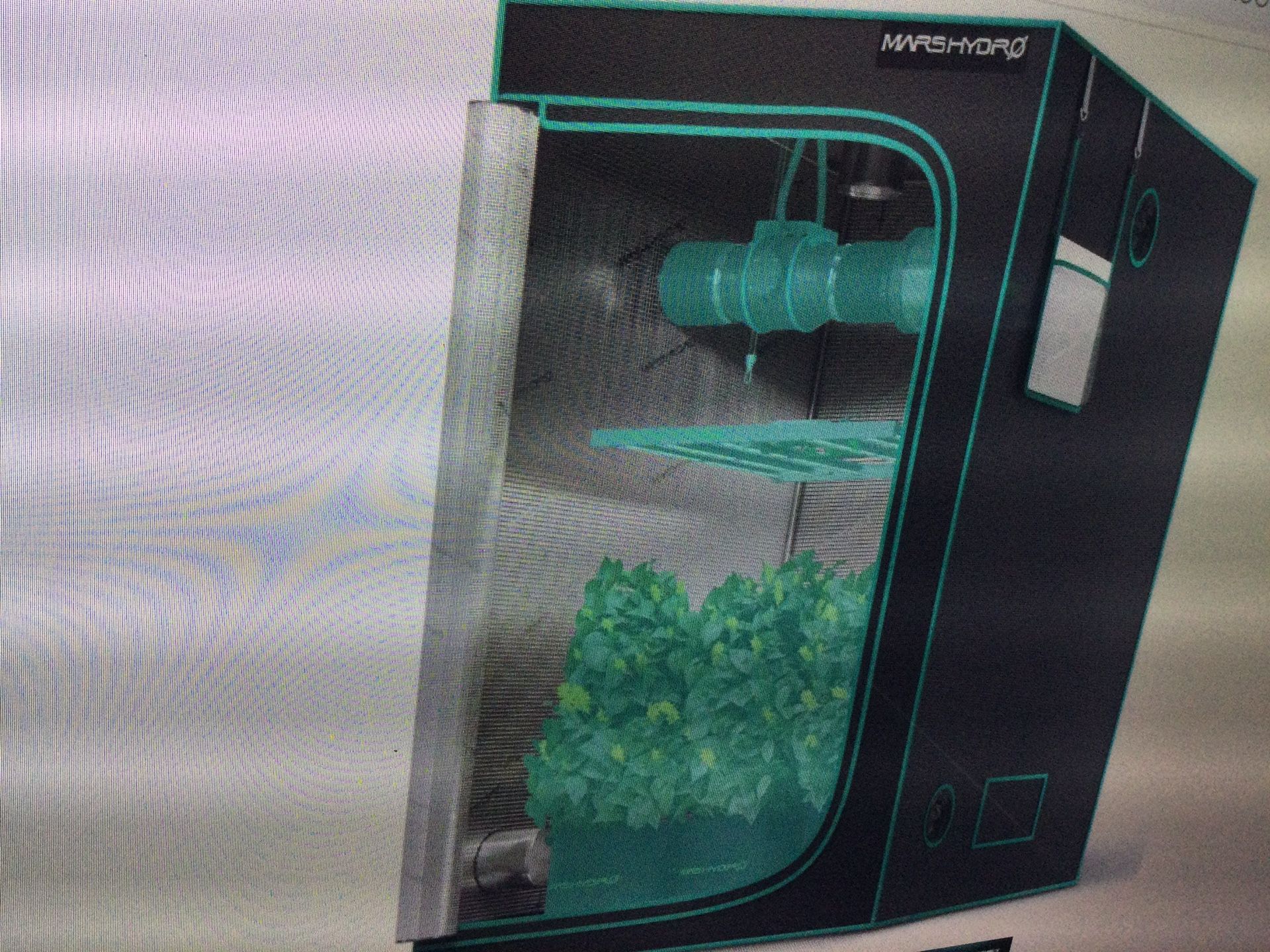 MARS HYDRO HYDROPONIC 4X4 GROW TENT 48X48X80. OPEN BOX ITEM