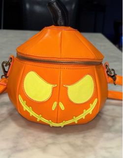 The nightmare before Christmas orange pumpkin