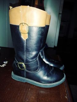 Black boots