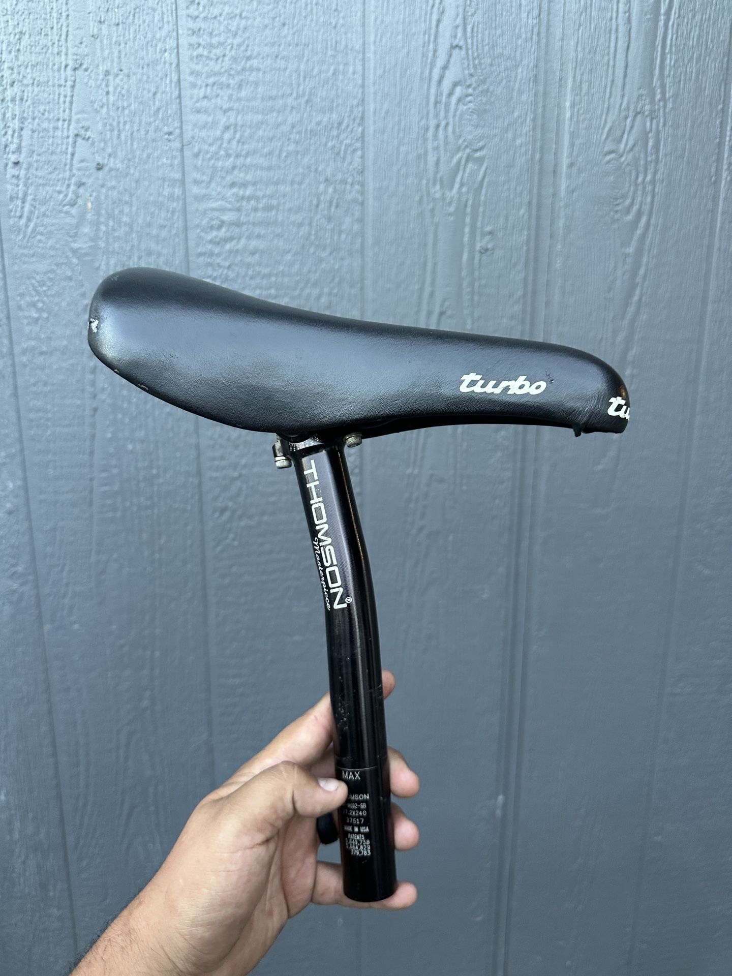 Thompson Masterpiece Seat Post / Turbo Saddle
