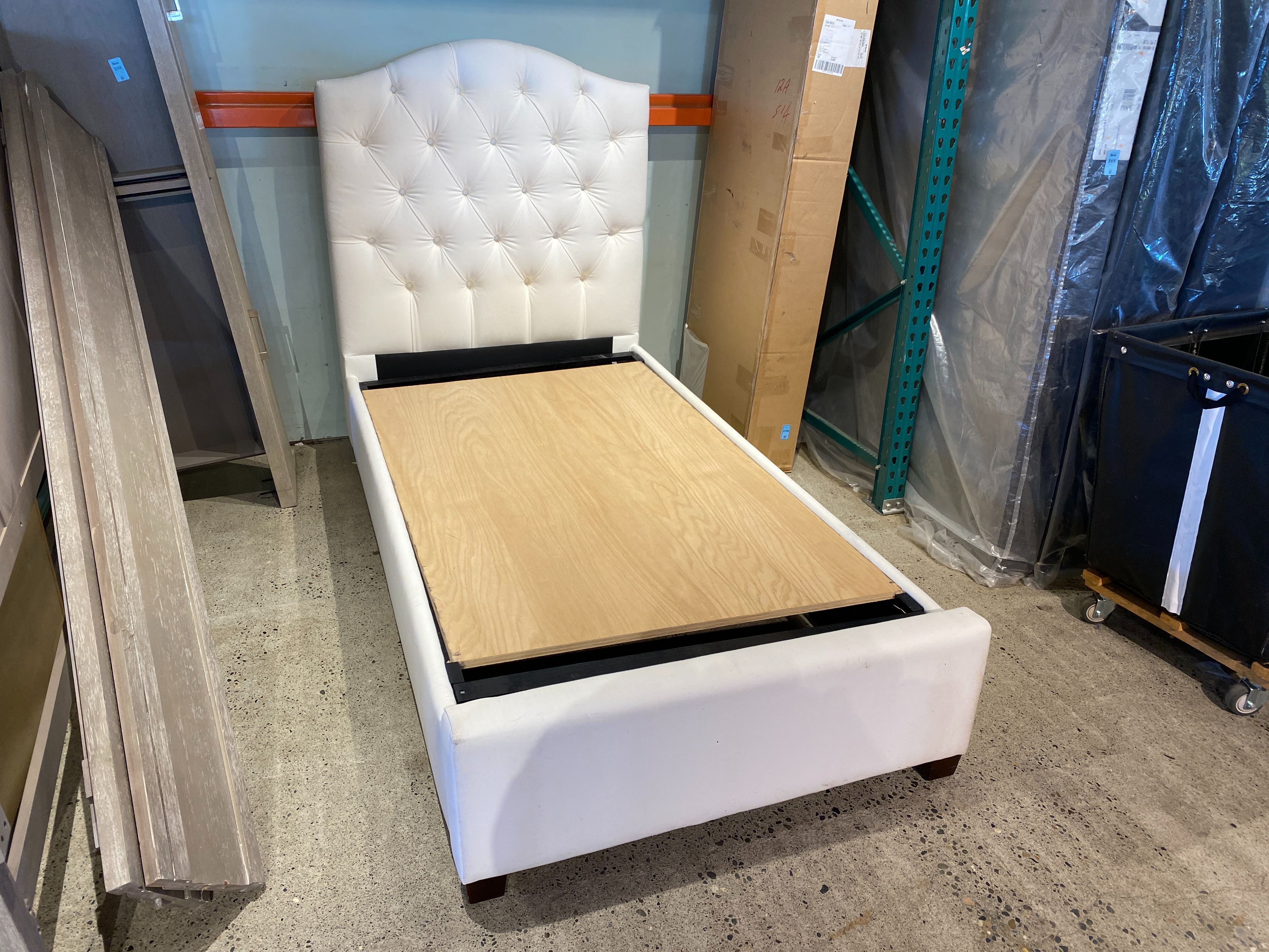 POTTERY BARN KIDS White Tufted Upholstered Twin Bed