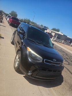 2016 kia sould