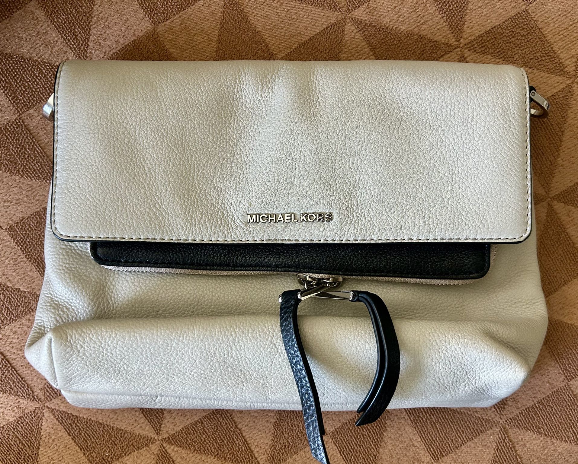 Michael Kors Pouch Bag