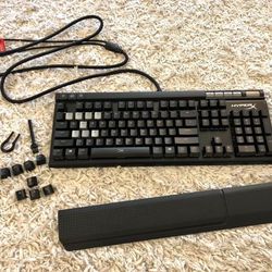 HyperX Alloy Elite RGB - Mechanical Gaming Keyboard With Original Accessories