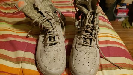 Nice tennis NIKE