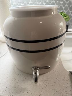 Ceramic Water Dispenser Crock with Spigot