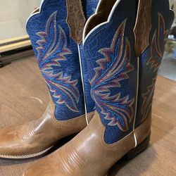 Women’s Arita Boots