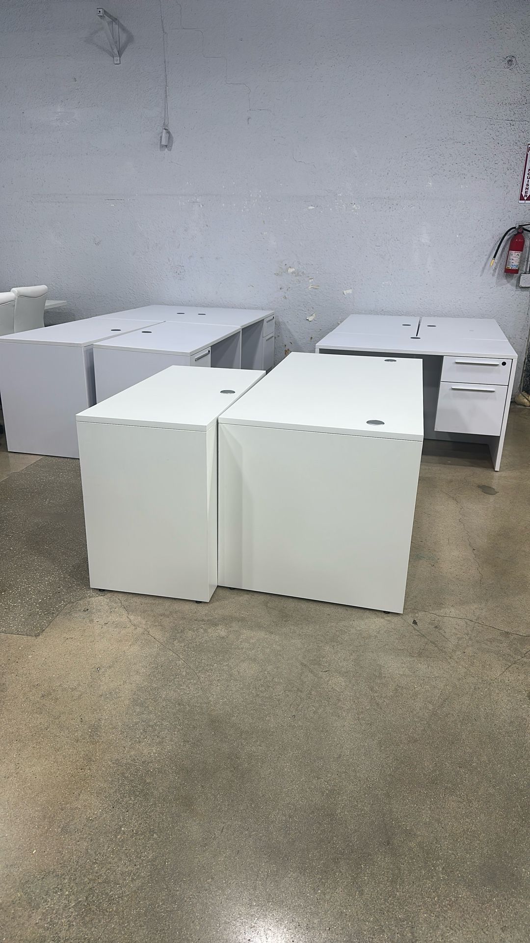 Office Desks w/Cabinet