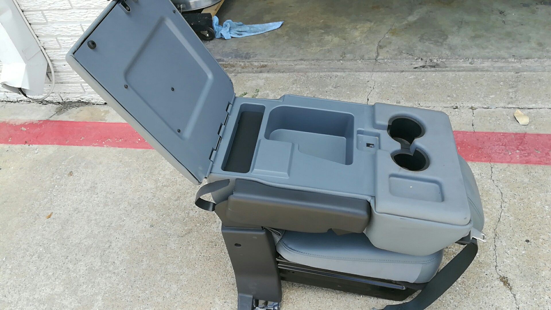 Ford F150 Jump seat center console