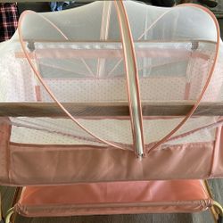 Baby Girl Bassinet 