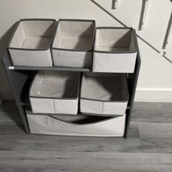 Toy shelf/Organizer