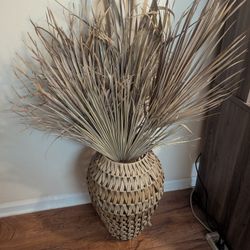 Beautiful XL Boho Woven Vase with 7 Huge Natural Dried Palm Leaves