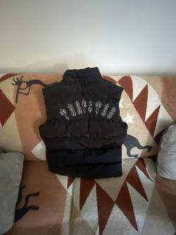 Trapstar Puffer Vest With Removable Hood