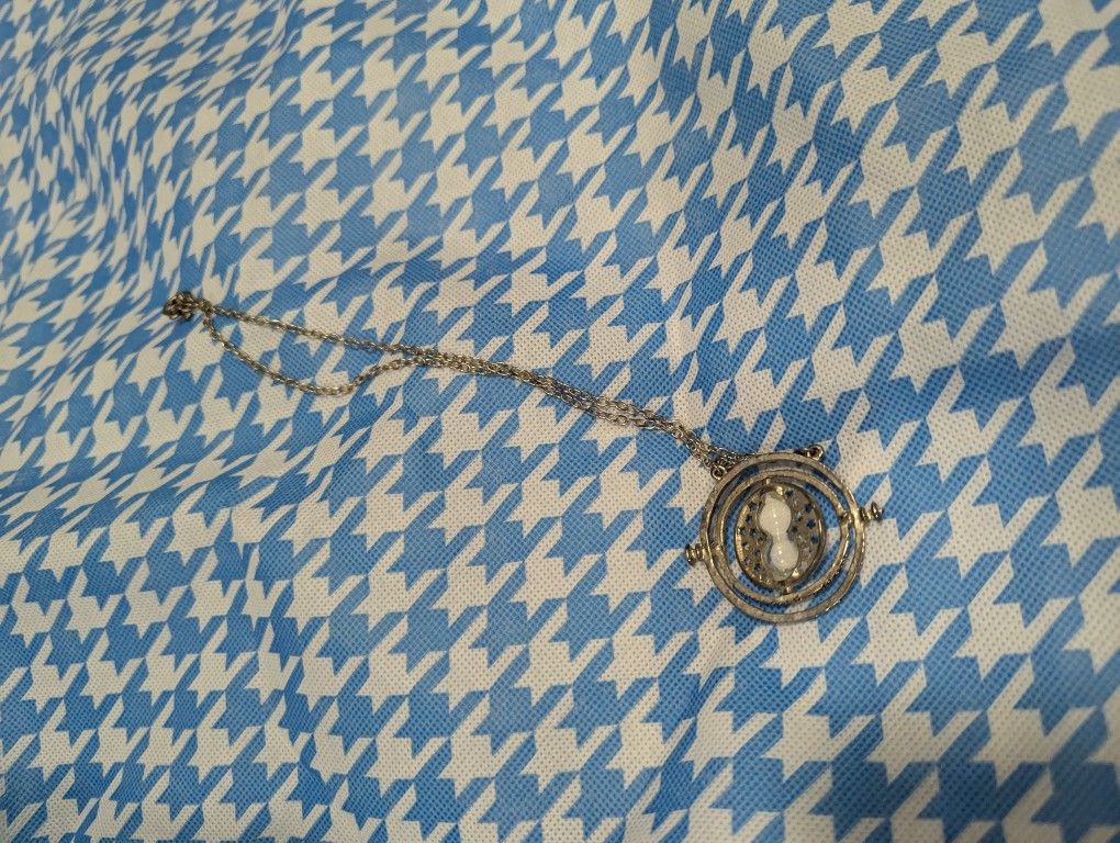 Silver Color Harry Potter Time Turner Necklace