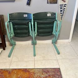 Wrigley Field seats (2), 