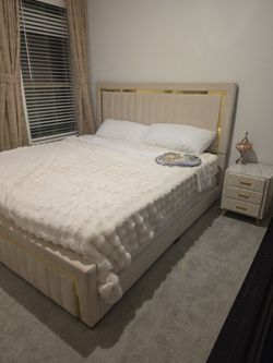 Queen bed night stand with mattress never used