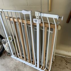 Dog/pets/baby Gates - Multiple 