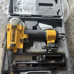 DeWalt nailer 16G
