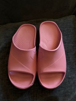 $15 Jordan Pink Slide Sandals size 7.5 women