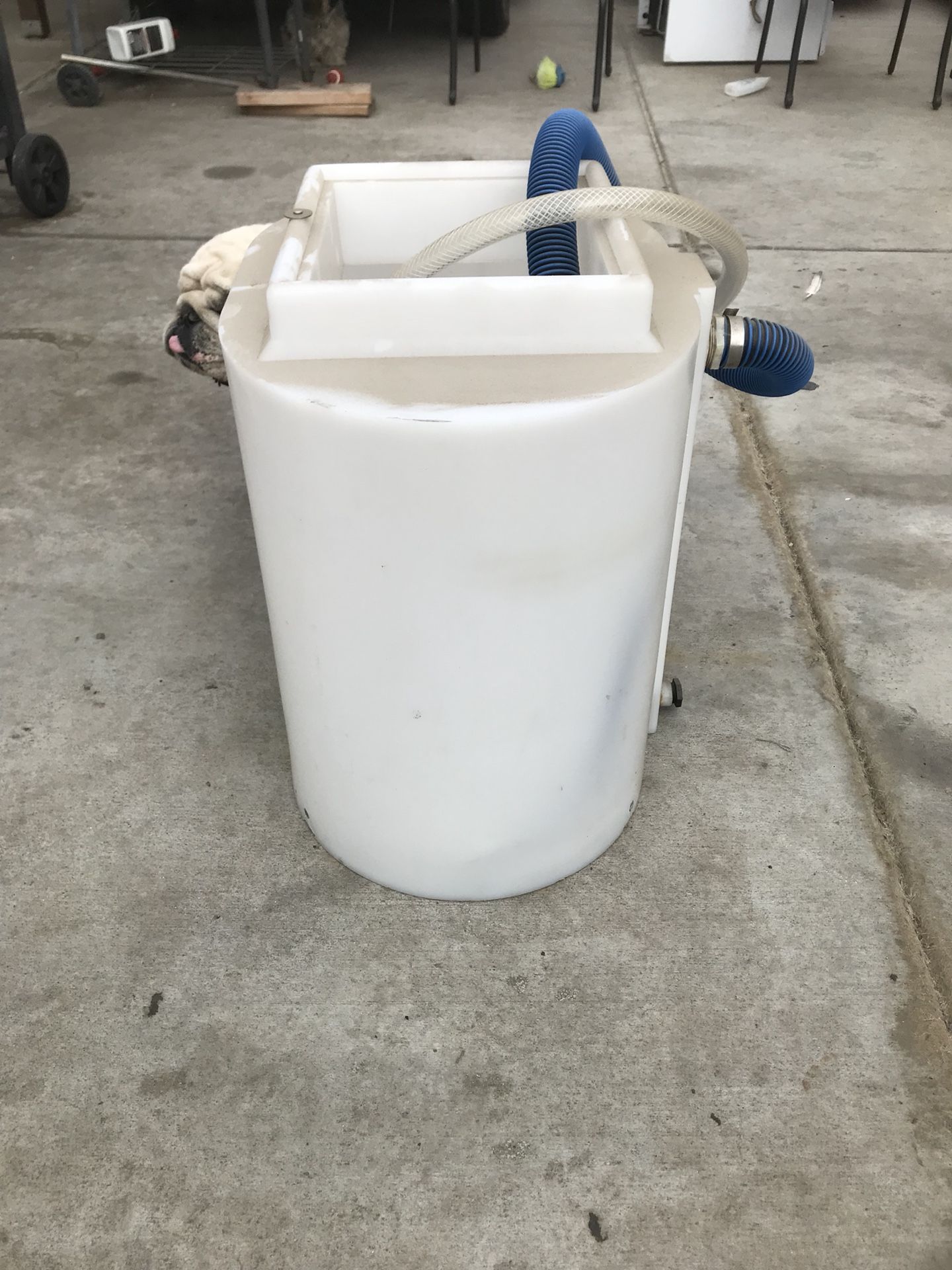 Bait Tank Live Well KODIAK 34 Gallons Not Used for Sale in Juno Beach, FL -  OfferUp