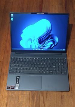 Brand New In Box Touchscreen Lenovo IdeaPad Laptop AMD Ryzen 7