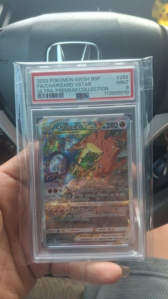 Charizard VSTAR #262 PSA 9
