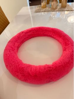 🚗 Steering Wheel Cover – Brand New (Out of Box) – $10