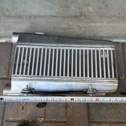UPP vertical flow intercooler
