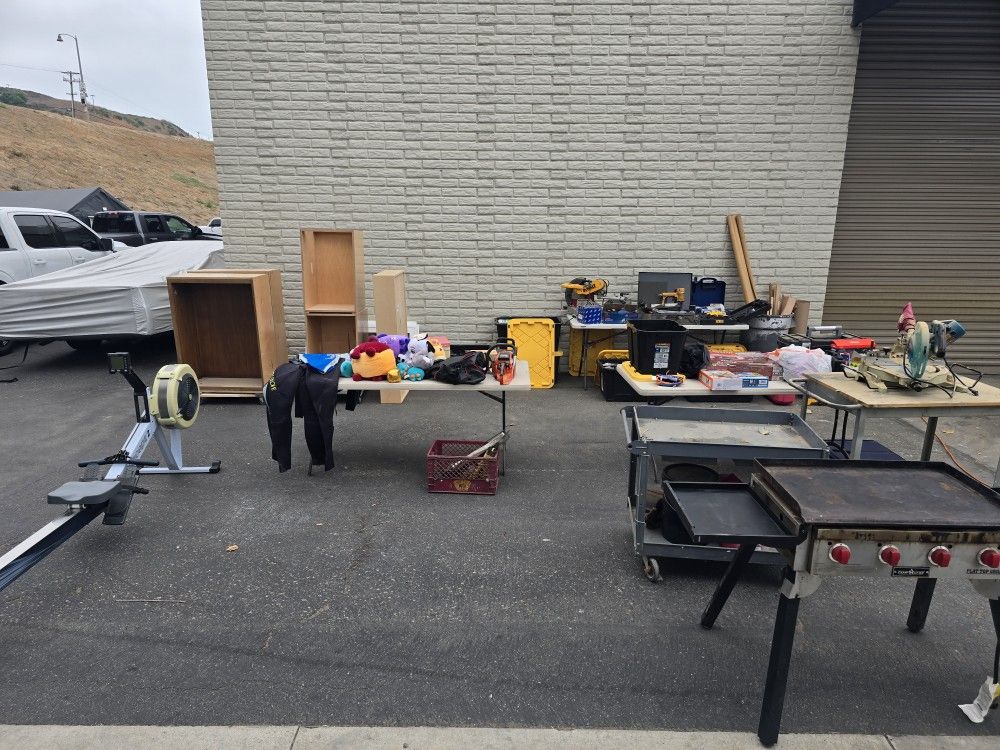 Garage Sale 33208 Paseo Cerveza Suite A San Juan Capistrano