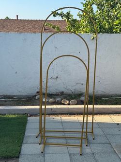stands