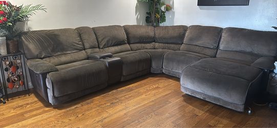 Brown L-Shaped Reclining Couch – $350 OB
