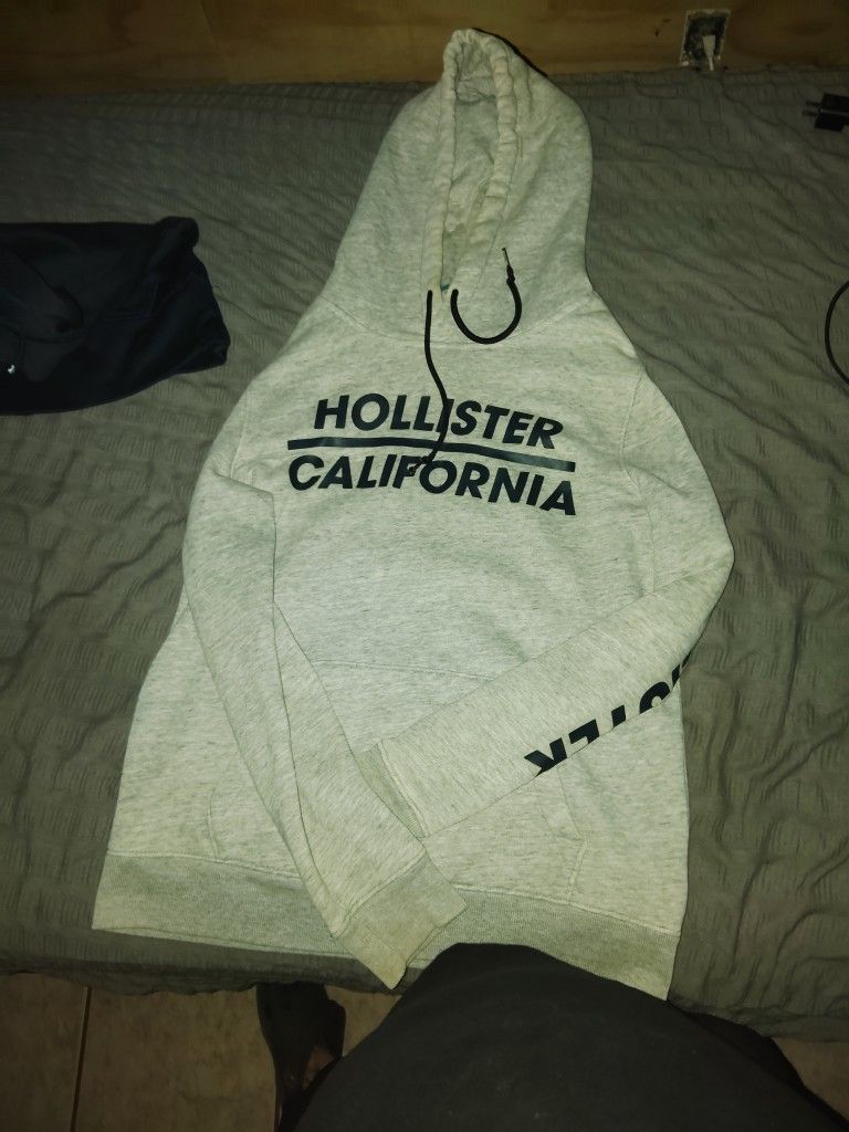 Hollister Hoodie