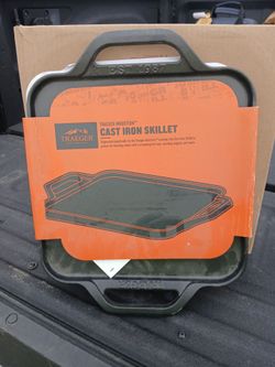 Traeger cast iron skillet