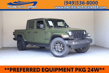 2023 Jeep Gladiator