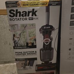 Shark Vacum