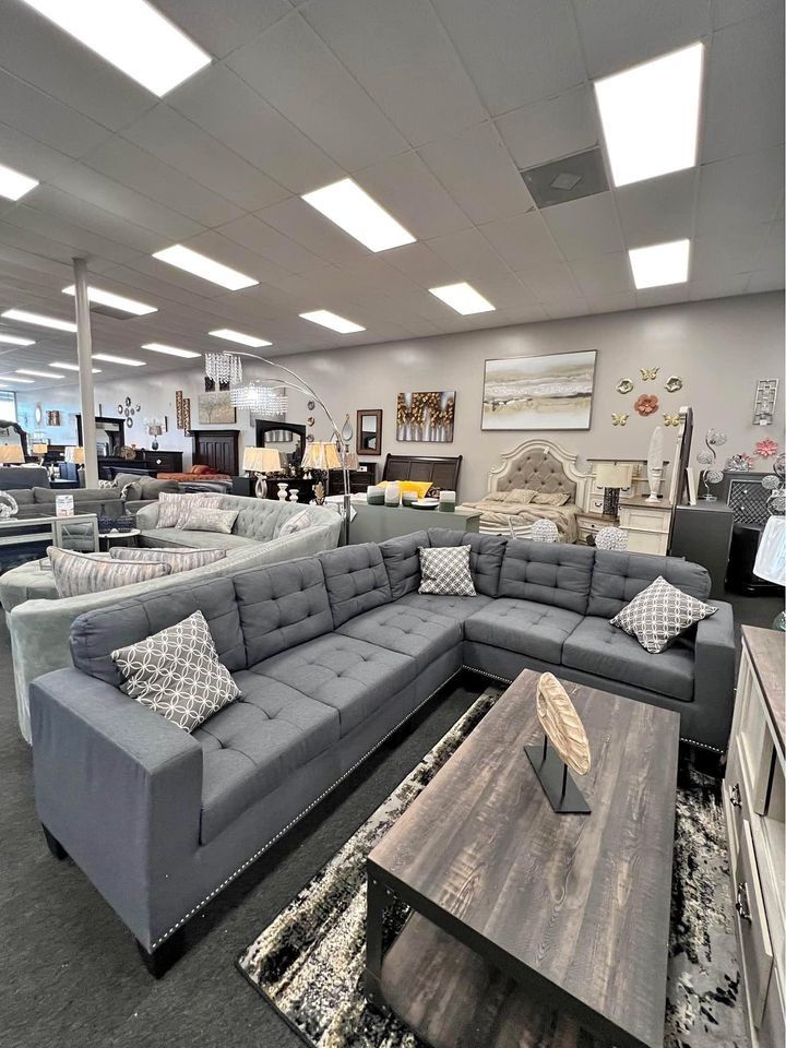 Sinclair Gray 2 Piece Reversible Sectional / Couch / Sofa