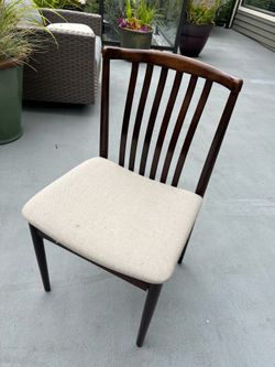 Six Danish Modern Rosewood Chairs by Vandrup Stolefabrik