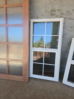24 x 48 Single Hung * LIKE NEW