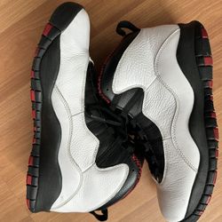 Air Jordan 10 Chicago 