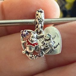 Whinni The Pooh Charm