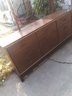 Dresser solid wood