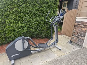 Lifefitness WhisperStride x1