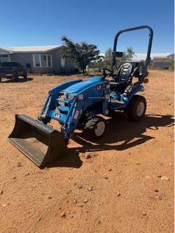 2022 LS tractor MT125